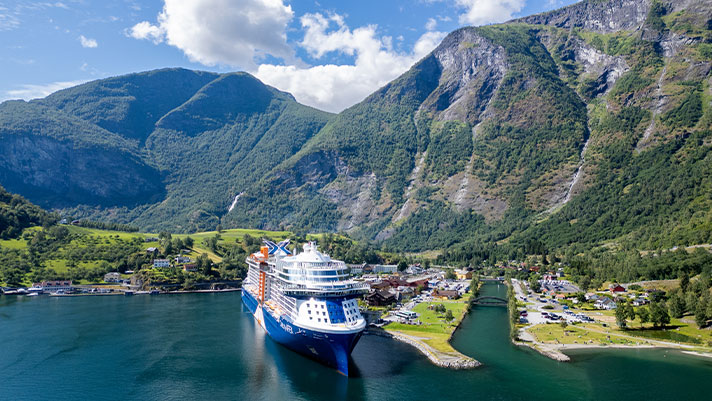 Celebrity Cruises Celebrity Apex